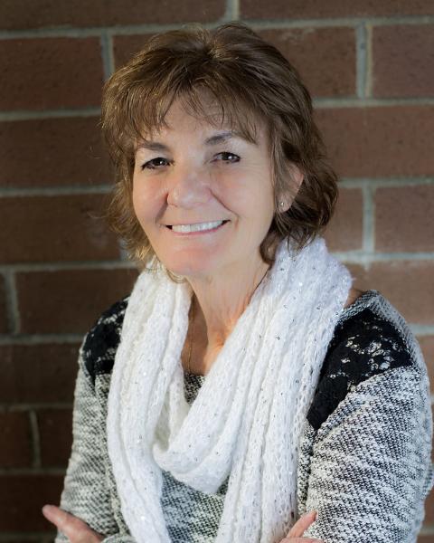Sandra Macrae Agent Photo