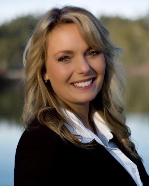 Justine Connor Agent Photo