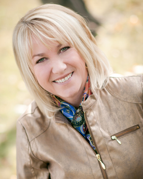 Laura Klotz Agent Photo