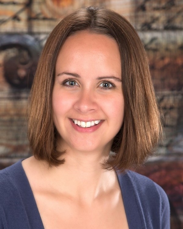 Stephanie Wotachek Agent Photo